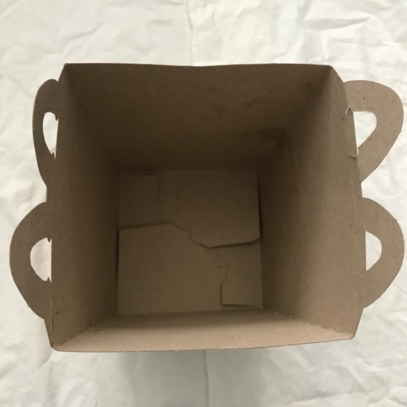 2025 McDonald's Happy Meal Original Squishmallows Toy Box - Picture 6 of 6